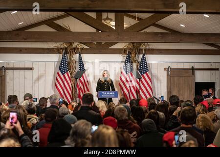 Wapwallopen, PA - 31. Oktober 2020: First Lady Melania Trump spricht beim Make America Great Again Event im Rahmen des Wahlkampfs bei Whitewoods Stockfoto