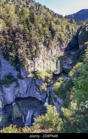 Claude Roy Jump oder Cascade de la Billaude, Jura in Frankreich Stockfoto