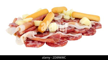 Fleisch- und Käseauswahl mit Schinken, Salami und Grissini-Brotstäbchen isoliert auf weißem Hintergrund Stockfoto