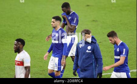 Gelsenkirchen, Deutschland. 31. Okt 2020. firo: 30.10.2020 Fuvuball: Fußball: 1. Bundesliga-Saison 2020/21 FC Schalke 04 - VfB Stuttgart 1: 1 Salif Sane, enttäuscht Credit: Jvºrgen Fromme/firo/Pool zur Nutzung weltweit/dpa/Alamy Live News Stockfoto