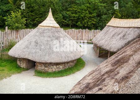 Ehemalige Residenzen der alten Einwohner Irlands Stockfoto