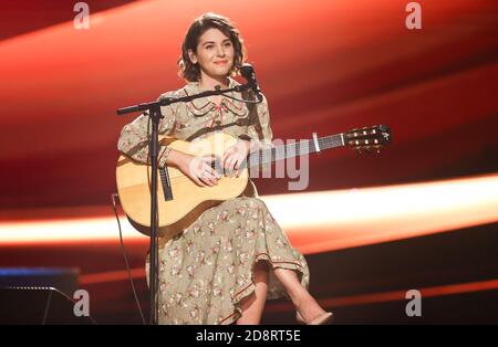 Leipzig, Deutschland. Oktober 2020. Die Musikerin Katie Melua singt bei der Verleihung des Preises 'Golden Hen'. Der Publikumspreis wird bereits zum 26. Mal vergeben. Es wird an Stars aus Musik, Sport und Showbusiness vergeben. Quelle: Jan Woitas/dpa-Zentralbild/dpa/Alamy Live News Stockfoto