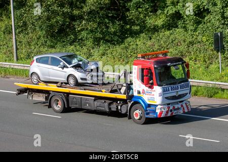 AAA Road Rescue (Leyland). Pannendienst rund um die Uhr. Transportfahrzeuge, LKW, Transport, LKW, AUTOTRANSPORTER, Fahrzeug, europäischer gewerblicher Verkehr, Industrie, M61 in Manchester, Großbritannien Stockfoto