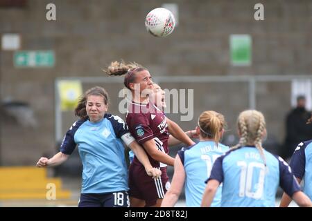 Dartford, Großbritannien. Januar 2020. Ellie Mason (London City) kämpft während des FA Women's Super League 2 Spiels zwischen London City und Leicester City im Princes Park in Dartford um den Ball. FEDERICO GUERRA MARANESI/SPP Quelle: SPP Sport Press Foto. /Alamy Live Nachrichten Stockfoto