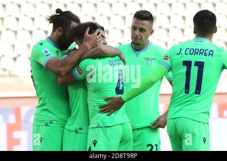 Stadio Olimpico, turin, Italien, 01 Nov 2020, SS Lazio feiert das Tor während Torino FC gegen SS Lazio, Italienische Fußball Serie A Spiel - Credit: LM/Claudio Benedetto/Alamy Live News Stockfoto