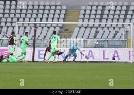 Turin, Italien. 1. Nov, 2020. turin, Italien, Stadio Olimpico, 01 2020. Nov 03 Gleison Bremer (FC Turin) erzielt das Tor beim Spiel Torino FC gegen SS Lazio - Italienischer Fußball Serie A - Credit: LM/Claudio Benedetto Credit: Claudio Benedetto/LPS/ZUMA Wire/Alamy Live News Stockfoto