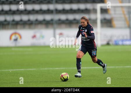 Linkoping, Schweden. November 2020. Emma Lennartsson (#10) während des Spiels in der Damallsvenskan Runde 20 zwischen Linkoping und Pitea in der Linkoping Arena in Linkoping Mia Eriksson/SPP Credit: SPP Sport Press Photo. /Alamy Live Nachrichten Stockfoto