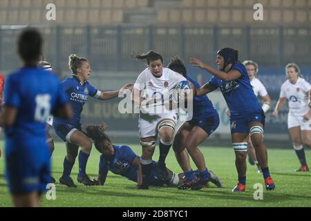 Parma, Italien. 1. Nov, 2020. parma, Italien, Sergio Lanfranchi Stadion, 01 Nov 2020, England n8 Sarah Beckett trägt den Ball während der Frauen 2020 - Italien gegen England - Rugby Six Nations Spiel - Credit: LM/Massimiliano Carnabuci Credit: Massimiliano Carnabuci/LPS/ZUMA Wire/Alamy Live News Stockfoto