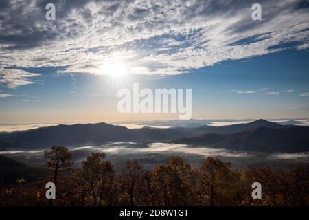 Blue Ridge Parkway Vista in der Nähe von Asheville, North Carolina, USA Stockfoto