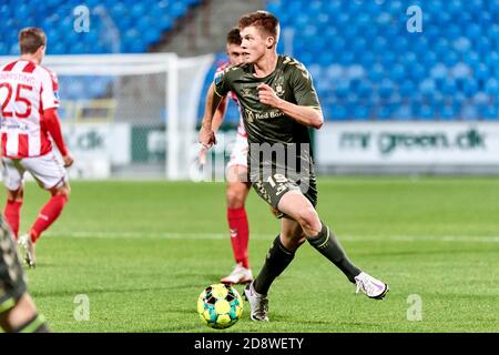 Aalborg, Dänemark. November 2020. Morten Frendrup (19) von Broendby gesehen während der 3F Superliga Spiel zwischen Aalborg Boldklub und Broendby IF in Aalborg Portland Park in Aalborg. (Foto Kredit: Gonzales Foto/Alamy Live News Stockfoto