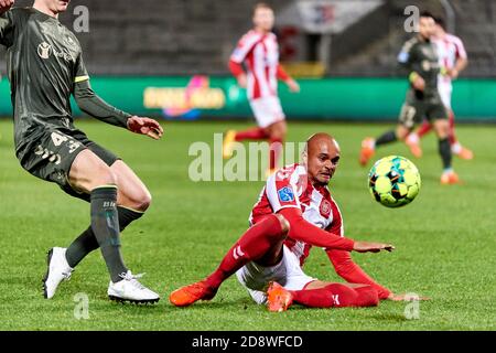 Aalborg, Dänemark. November 2020. Timotha Nkada von AAB gesehen während der 3F Superliga Spiel zwischen Aalborg Boldklub und Broendby IF in Aalborg Portland Park in Aalborg. (Foto Kredit: Gonzales Foto/Alamy Live News Stockfoto