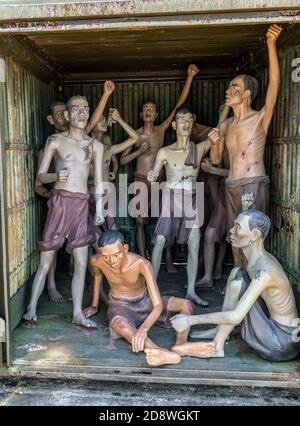 Gefangene vietnamesen im Kokosnussgefängnis Phu Quoc Insel Vietnam Kriegsmuseum. Phu Quoc, Vietnam - 17. Dezember 2014 Stockfoto