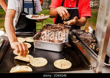 Mexikanische Tacos al Pastor in Mexiko-Stadt Stockfoto