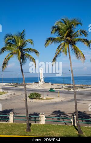 Kuba, Havanna, Malecon, Monumento al Maine - das Denkmal für die Opfer der USS Maine Stockfoto