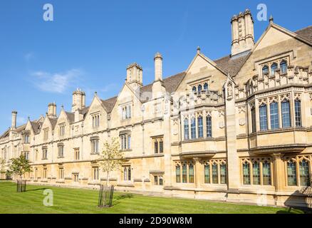 Oxford University College Magdalen College an der High Street in Oxford Oxfordshire England Großbritannien GB Europa Stockfoto