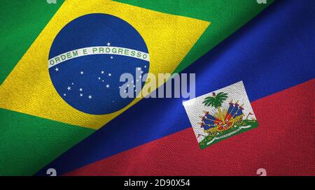 Brasilien und Haiti zwei Flaggen Textiltuch, Stoff Textur Stockfoto