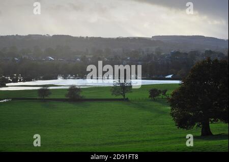 River Ure Überfluss in Masham North Yorkshire England Großbritannien Stockfoto