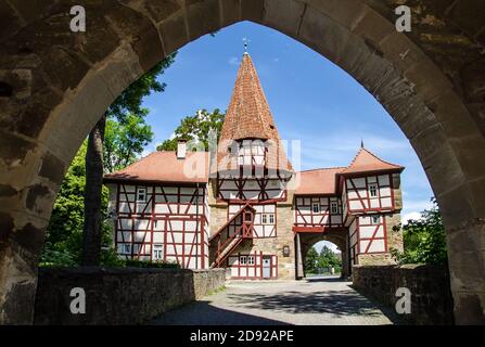 Iphofen liegt im Landkreis Kitzingen in Bayern im Regierungsbezirk Unterfranken. Es liegt 9 km südöstlich von Kitzingen Stockfoto