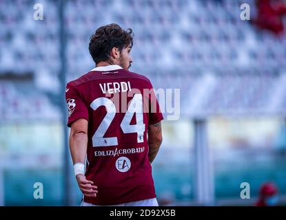 Turin, Italien. November 2020. Simone Verdi von Turin FC während der Serie A 2020/21 Spiel zwischen Turin FC gegen SS Lazio im Olimpico Grande Torino Stadium, Turin, Italien am 01. November 2020 - Foto Fabrizio Carabelli/LM Credit: Fabrizio Carabelli/LPS/ZUMA Wire/Alamy Live News Stockfoto