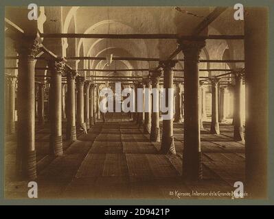 Kairouan. Interieur de la Grande Mosquée - Lehnert & Landrock, Photogr. Stockfoto