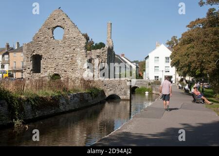 Das Norman Constable House Teil des ruinösen Schlosses Keep & motte, Christchurch, Dorset, England Stockfoto