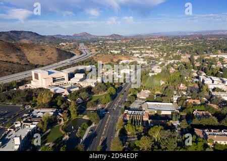 Luftaufnahmen über dem Conejo Valley und Thousand Oaks in Ventura County, Kalifornien Stockfoto