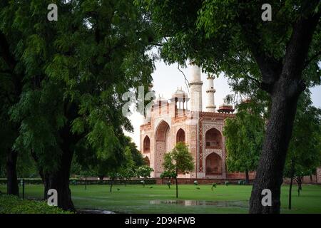 Grab von Akbar dem Großen in Sikandra Fort in Agra Stockfoto