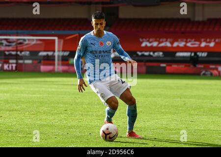 Joao Cancelo (27) von Manchester City mit dem Ball Stockfoto