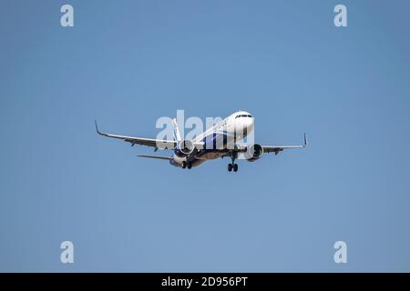 Boryspil, Ukraine - 25. September 2020: Indigo Airbus A321neo landet auf dem Flughafen Stockfoto