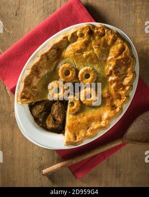 Steak und Nierenkuchen. Traditionelles Essen Großbritannien Stockfoto