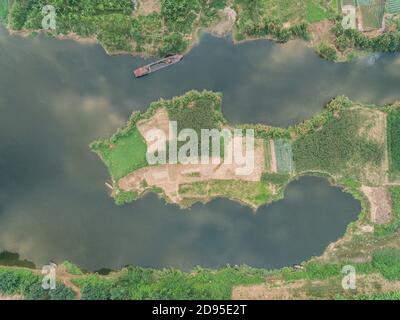 Hanoi Felder auf Red River Delta in Vietnam Luftdrohne Fotoansicht Stockfoto