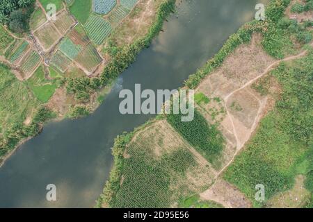 Hanoi Felder auf Red River Delta in Vietnam Luftdrohne Fotoansicht Stockfoto