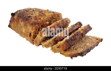 Gebackenes Rindfleisch und Schweinefleisch Hackbraten isoliert auf einem weißen Hintergrund Stockfoto