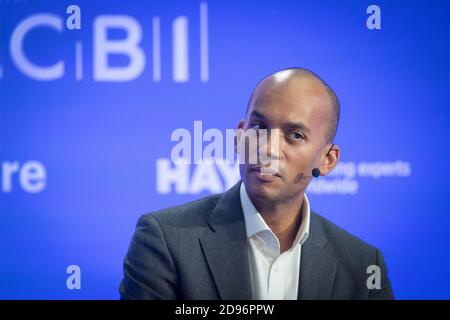 Chuka Umunna, ehemaliger Parlamentsabgeordneter und Executive Director und ESG-Head, Edelman, nimmt an einer Diskussion über die Rolle Großbritanniens auf der Weltbühne Teil, während der CBI-Jahreskonferenz im ITN-Hauptquartier im Zentrum von London. Stockfoto