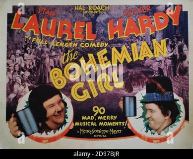 STAN LAUREL und OLIVER HARDY in THE BOHEMIAN GIRL 1936 Regisseure JAMES W. Horne und CHARLEY ROGERS aus der Oper von Michael William Balfe Hal Roach Studios / Metro Goldwyn Mayer Stockfoto