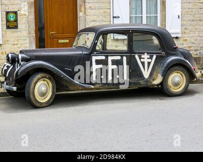 SAINTE MERE L'EGLISE, FRANKREICH - 6. JUNI 2019. Feier des D-DAY, bewaffnete Landung, Ende des Zweiten Weltkriegs in der Normandie, mit Hilfe der alliierten Länder. Stockfoto