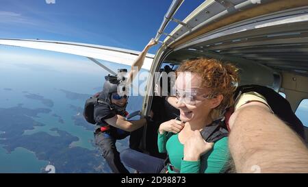 Sky Diving Tandem Selbstporträt Stockfoto