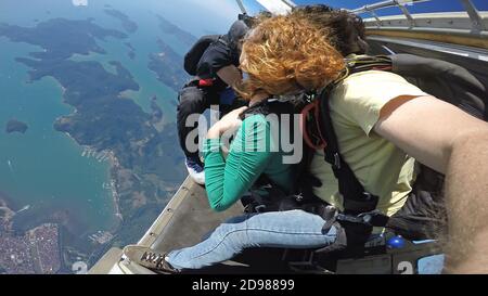 Sky Diving Tandem Selbstporträt Stockfoto