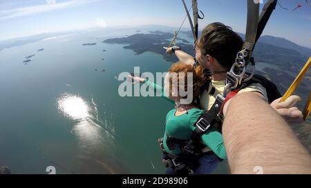 Sky Diving Tandem Selbstporträt Stockfoto