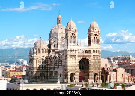 Die große Kathedrale oder Sainte-Marie-Majeure Kathedrale, neo-byzantinischen Stil, ist die katholische Kathedrale von Marseille. Stockfoto