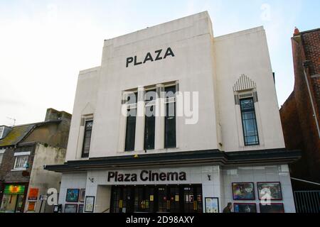 Dorchester, Dorset, Großbritannien. November 2020. Das Plaza Cinema im Dorchester in Dorset, bevor es am Donnerstag für die neue Covid-19-Sperre schließen muss. Bild: Graham Hunt/Alamy Live News Stockfoto