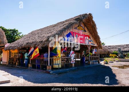 Parador El Peñón del Fraile, Tankstelle. Vía Blanca km 52, Santa Cruz del Norte. Mayabeque, Kuba, Lateinamerika und die Karibik Stockfoto