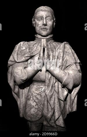 Estatua orante de Pedro I de Castilla (1334–1369) Betende Statue von Peter I. von Kastilien, 1334–1369) Spanien, Spanisch. (Peter I. von Kastilien als grausame oder die Gerechten bekannt, war der König von Kastilien und León von 1350 bis 1369.) Stockfoto