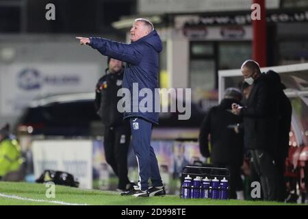 Cleethorpes, Großbritannien. November 2020. Barrow Assistant Manager Rob Kelly während des Sky Bet League 2 Spiels zwischen Grimsby Town und Barrow im Blundell Park, Cleethorpes am Dienstag, 3. November 2020. (Kredit: Mark Fletcher, Mi News) Kredit: MI Nachrichten & Sport /Alamy Live Nachrichten Stockfoto