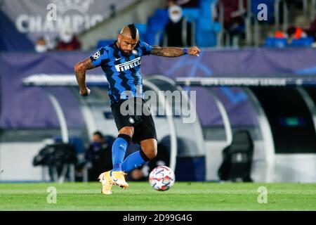 Madrid, Spanien. November 2020. Arturo Vidal von Inter in Aktion während des UEFA Champions League, Gruppenphase, Gruppe B Fußballspiels zwischen Real Madrid CF und FC Internazionale am 3. November 2020 im Alfredo Di Stefano Stadion in Valdebebas bei Madrid, Spanien - Foto Oscar J Barroso / Spanien DPPI / DPPI / LM Credit: Paola Benini/Alamy Live News Stockfoto