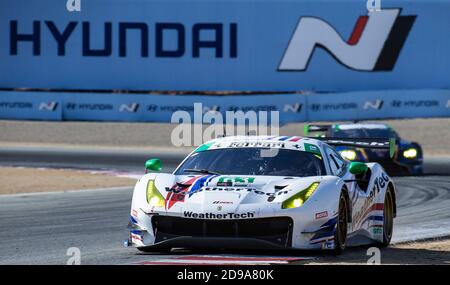 Nov 01 2020 Monterey, CA, U.S.A. Scuderia Corsa # 63 Drivers A. Parente/M. Goikhberg wird während der Hyundai Monterey Sports Car Championship in WeatherTech Laguna Seca Monterey, CA Thurman James/CSM in Kurve 4 Stockfoto