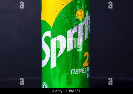 Tjumen, Russland-02. November 2020: Sprite Can Logo. Sprite ist ein Limettengetränk der Coca-Cola Company. Stockfoto