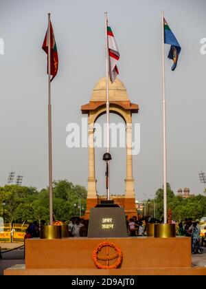 Amar Jawan Jyoti, Indien Tor befindet sich im Zentrum von Neu-Delhi. Stockfoto