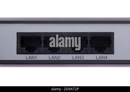 Altes LAN-Netzwerk und Internetverbindung, Ethernet RJ45 mit Staub Stockfoto