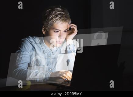 Internet verboten und Probleme, Technologie und Überarbeit Stockfoto